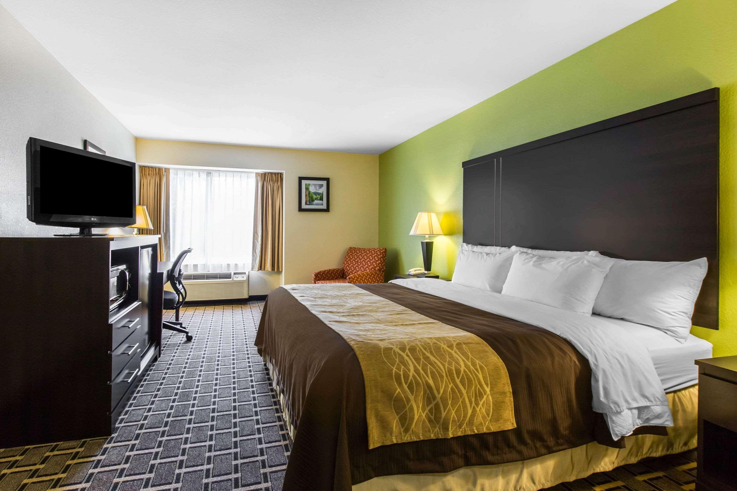 Quality Inn West Of Asheville Canton Extérieur photo