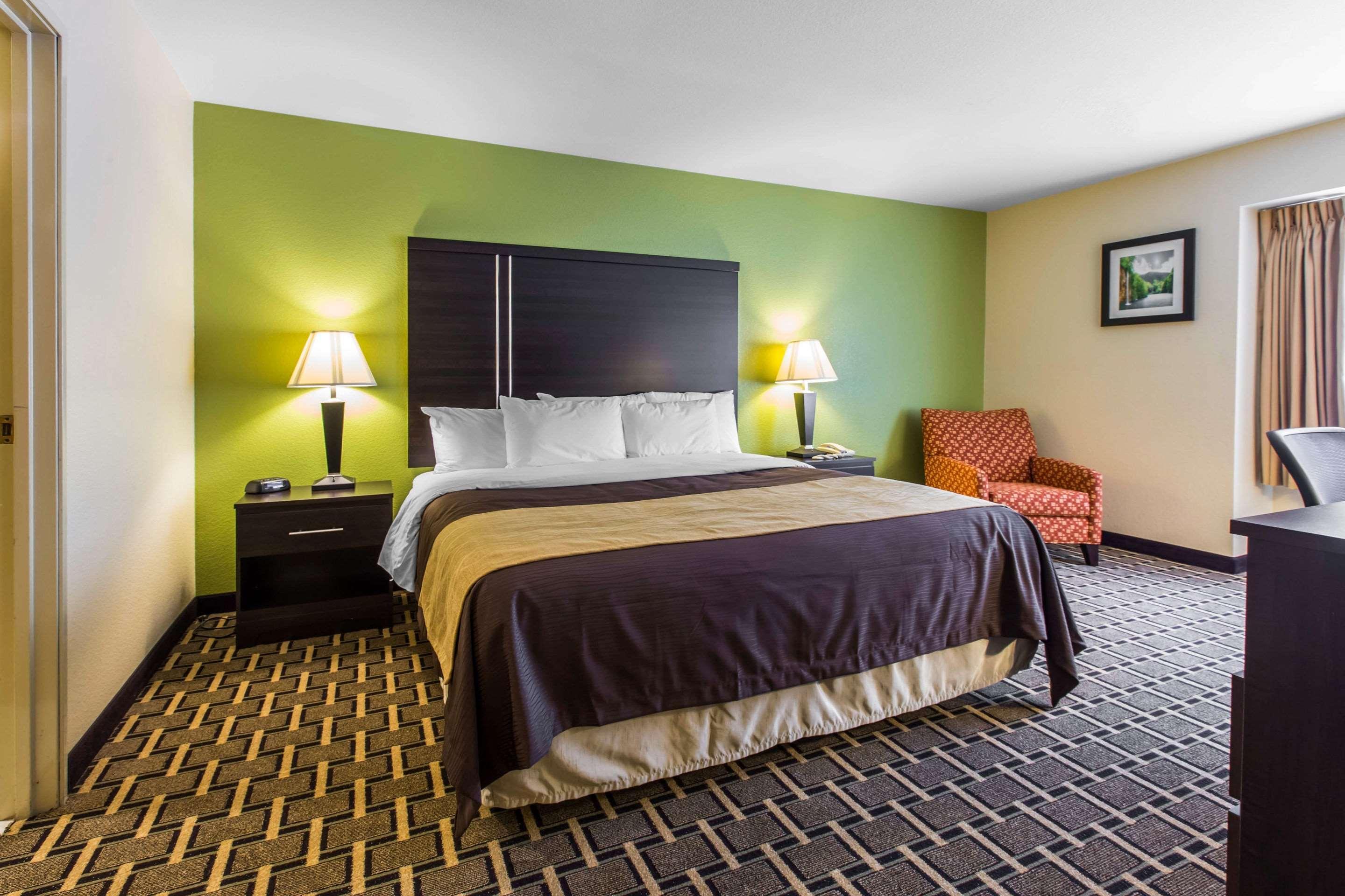 Quality Inn West Of Asheville Canton Extérieur photo