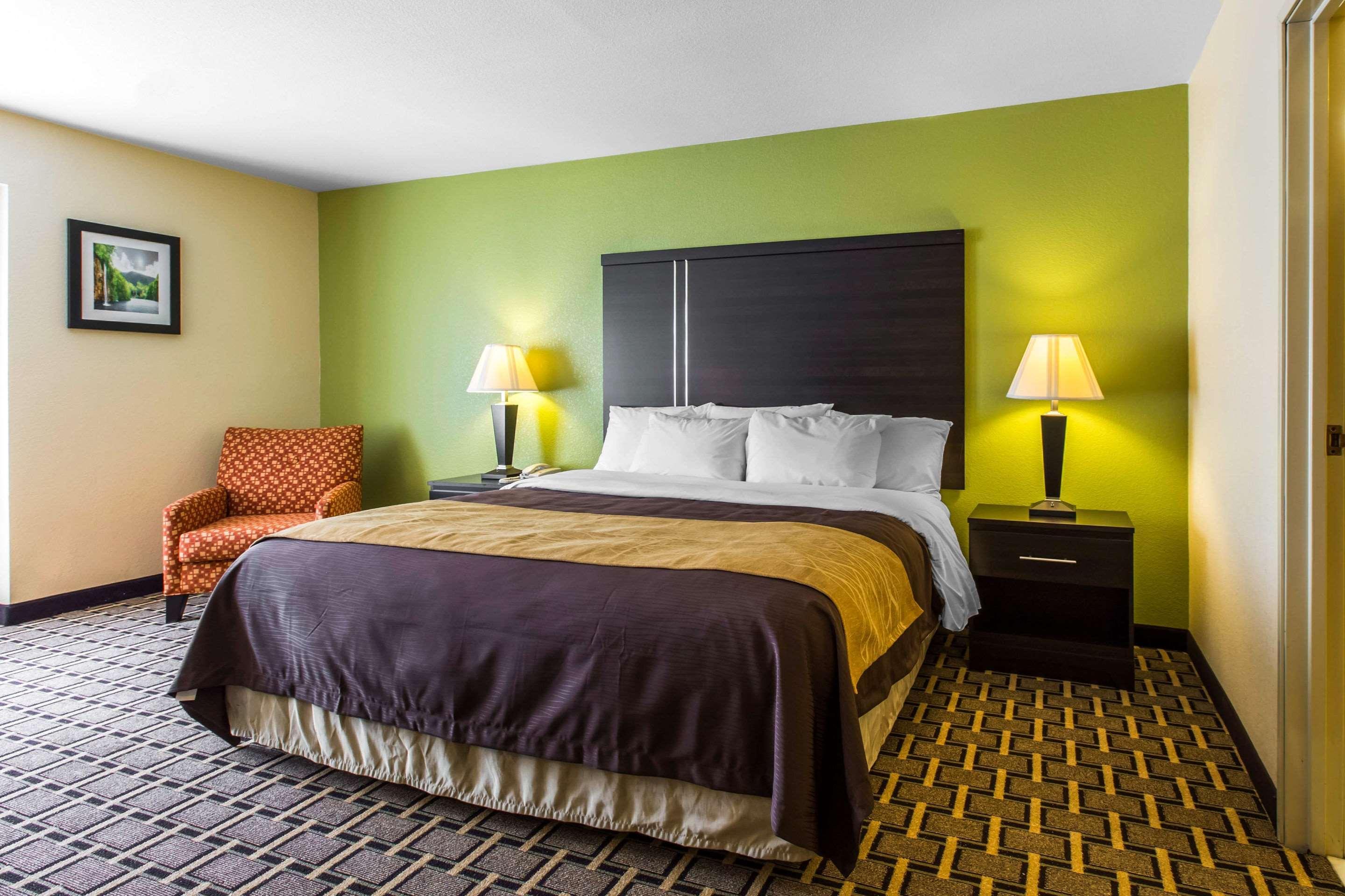Quality Inn West Of Asheville Canton Extérieur photo