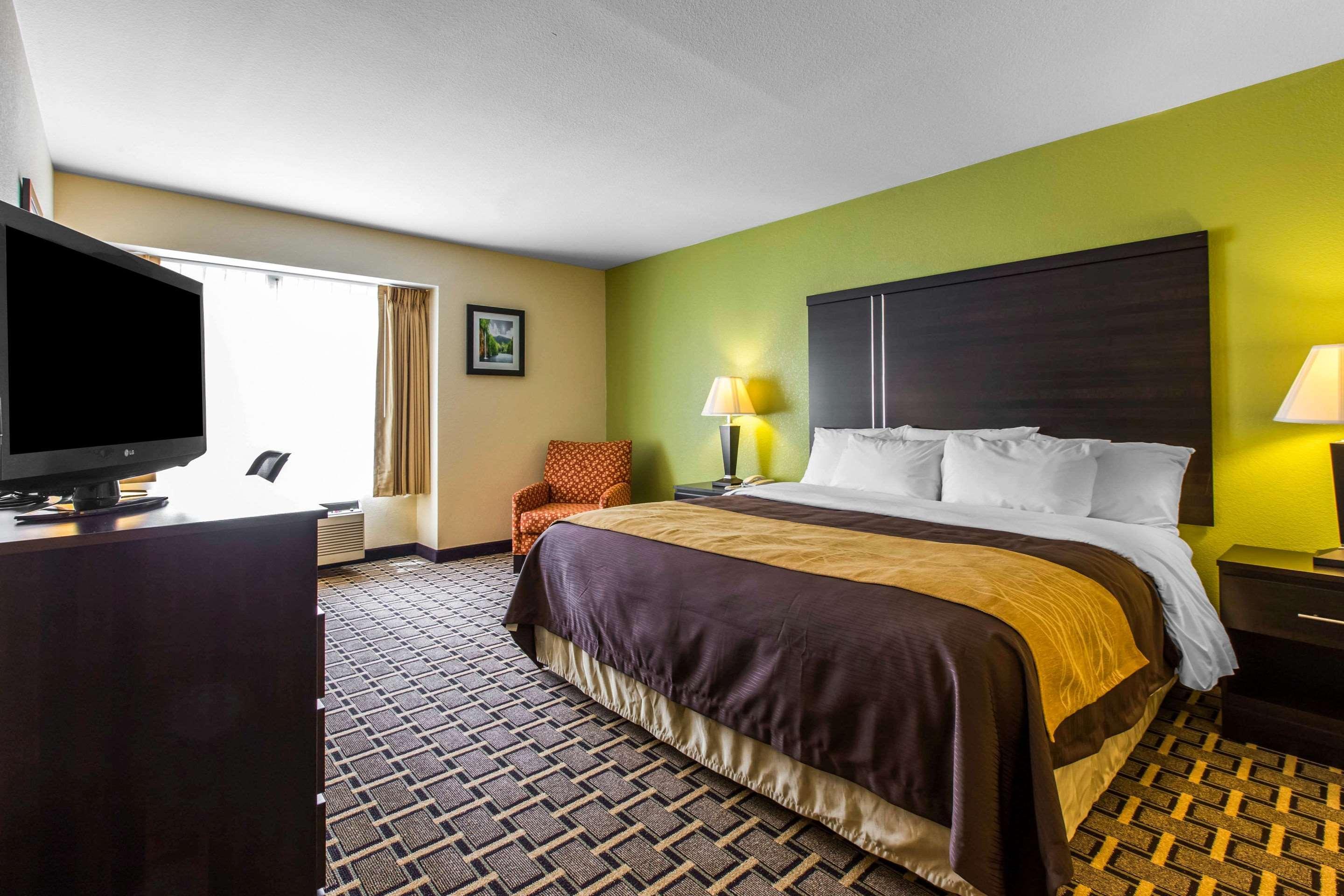 Quality Inn West Of Asheville Canton Extérieur photo