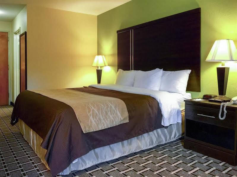 Quality Inn West Of Asheville Canton Extérieur photo